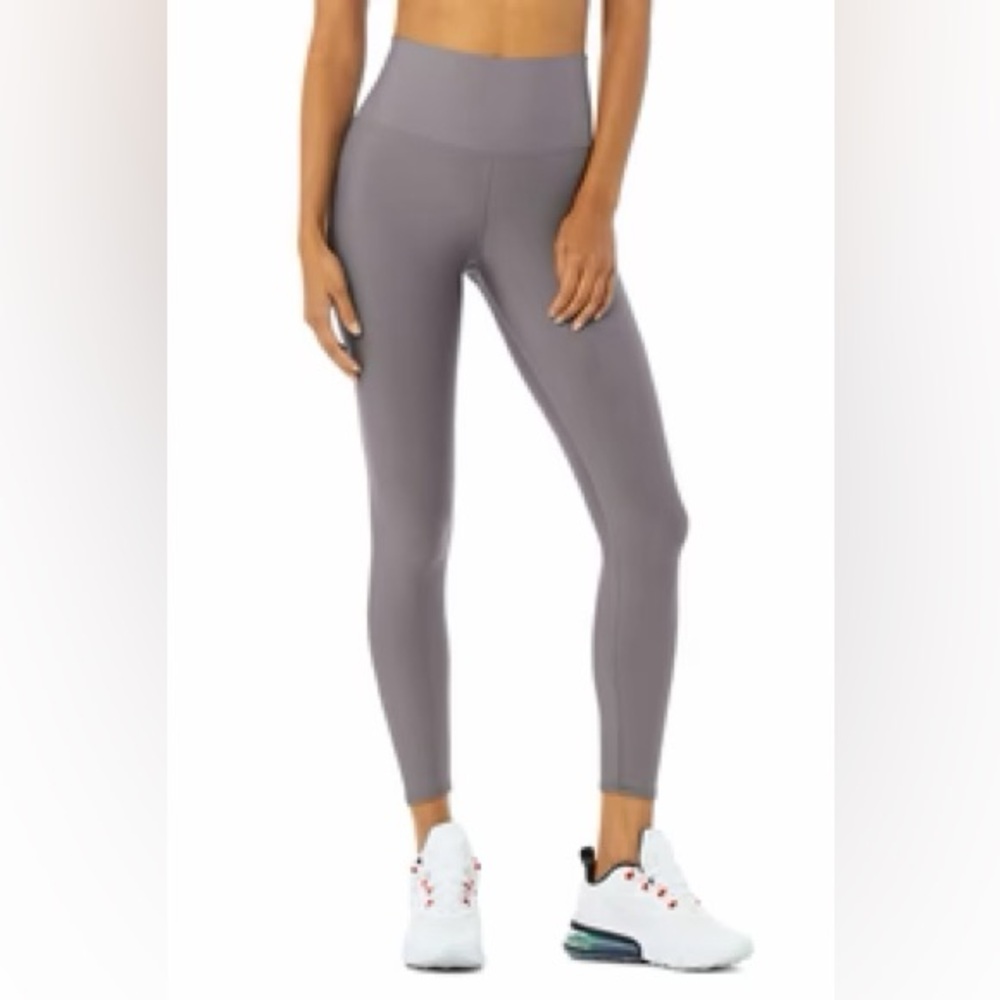 Alo 7/8 High-Waist Airlift Leggings, Purple Dusk, size M